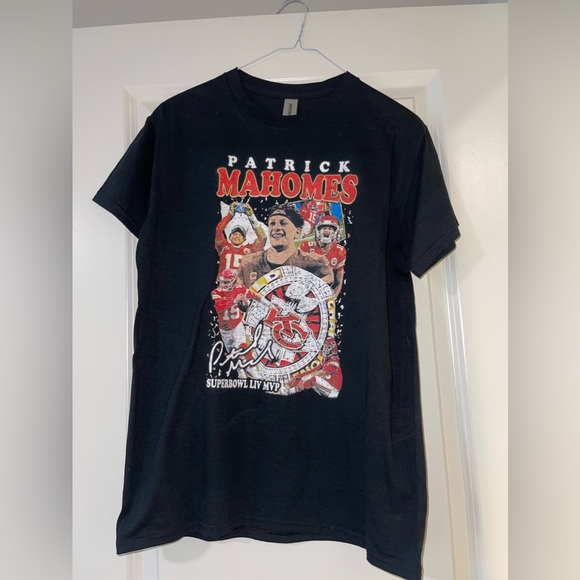 Patrick Mahomes Kansas City Chiefs Tee - Picture 2 of 2